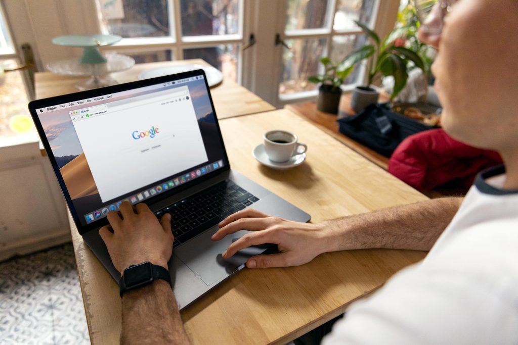 Seo vs. Google ads: which is better for generating leads for your spa?