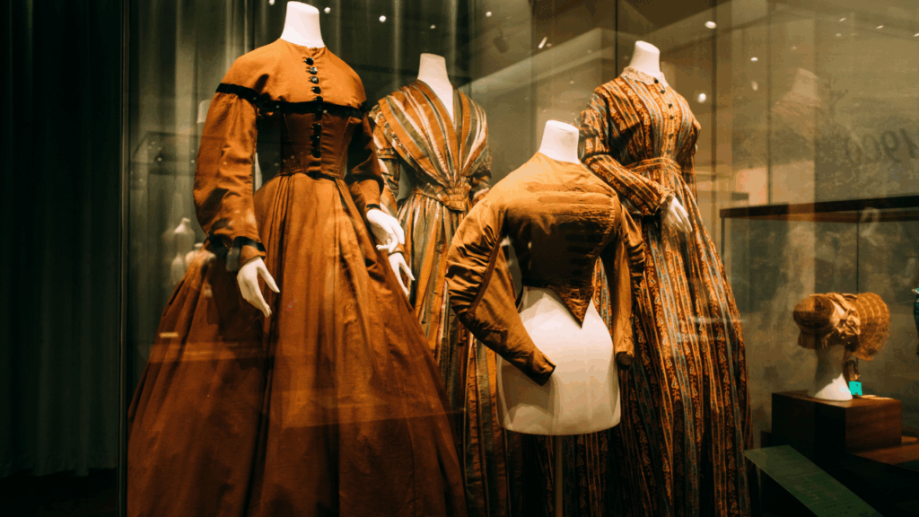 How apparel brands can use video ads to showcase new collections on meta platforms